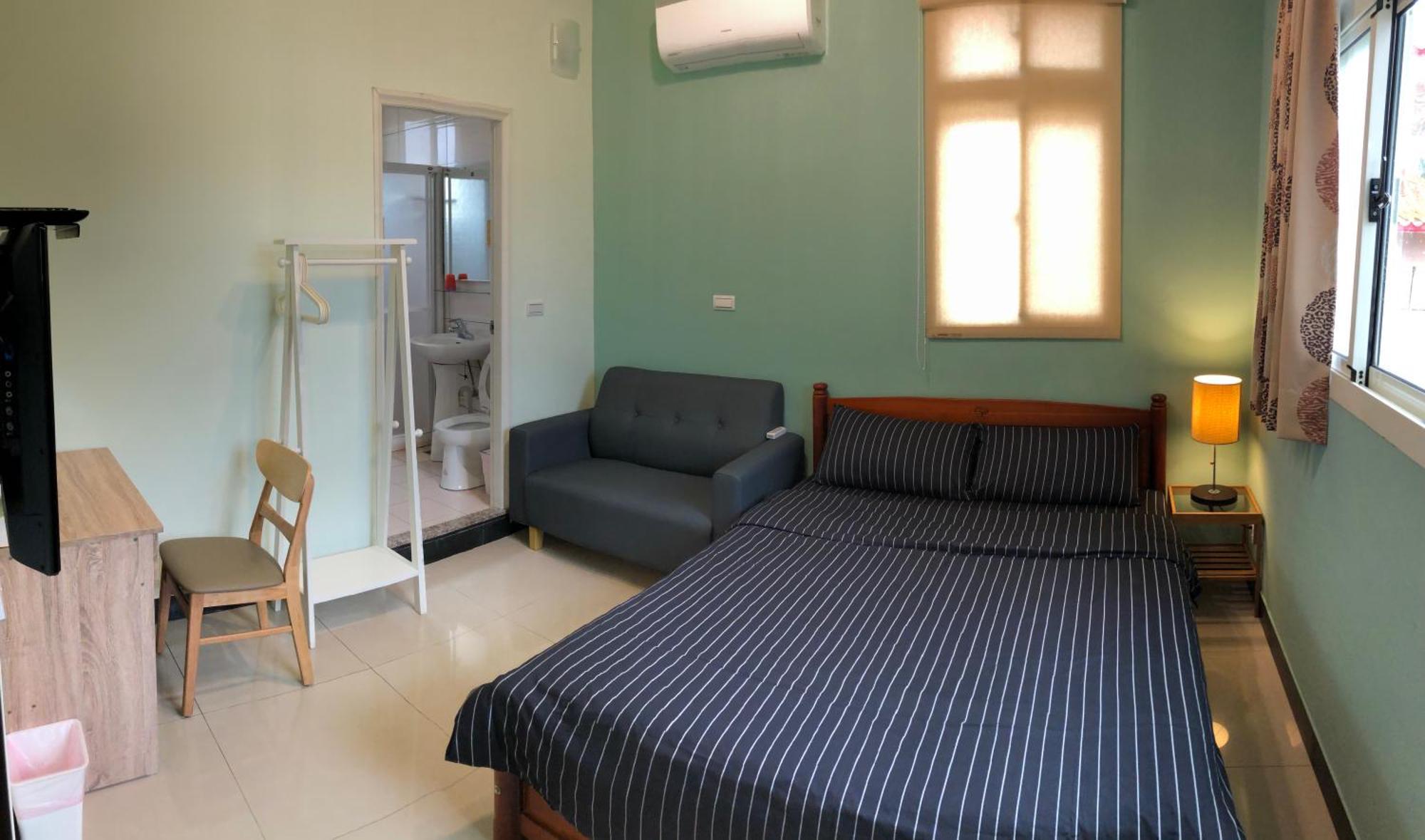 Happy Tree Hostel Jinning Екстериор снимка